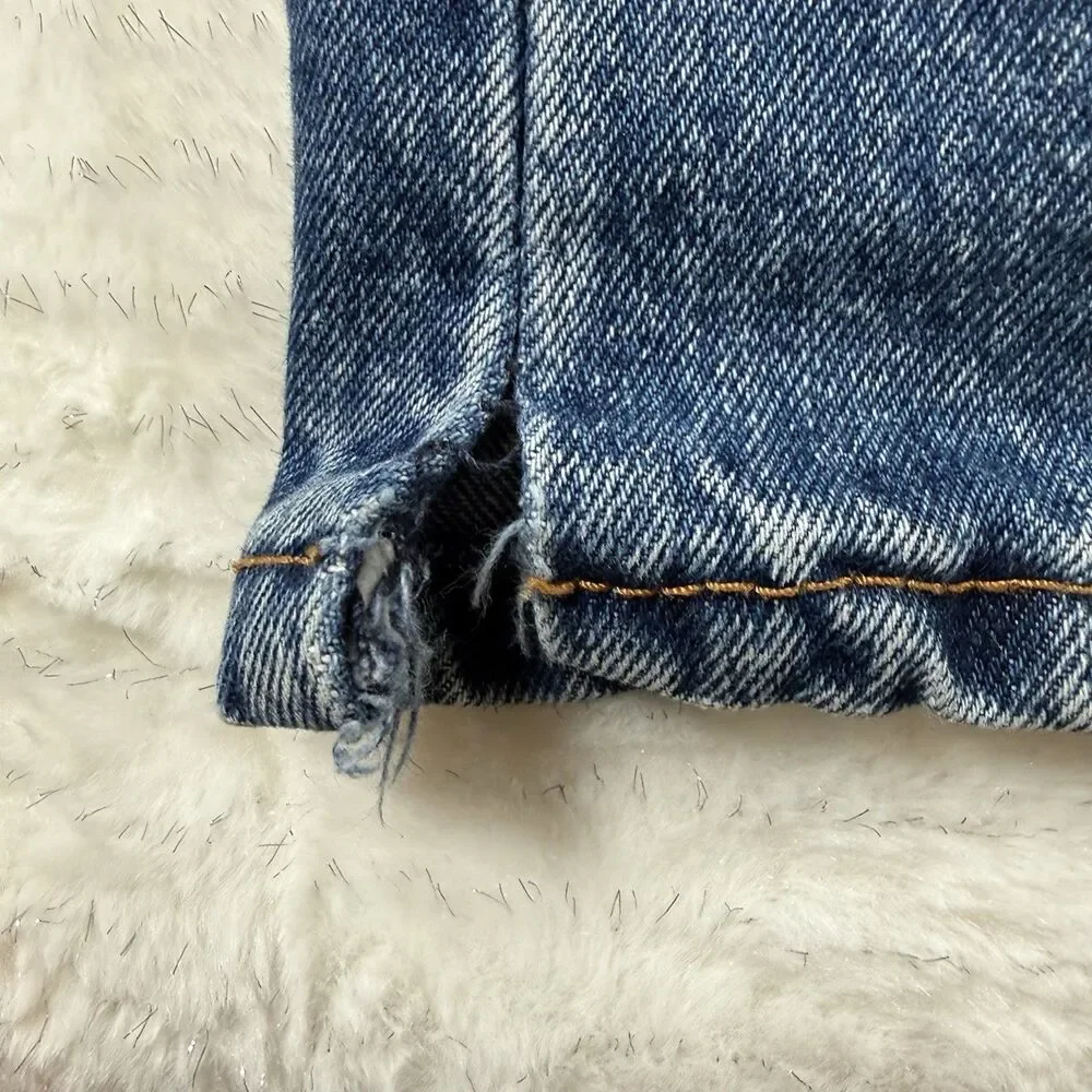 Levis 505 Regular Fit Straight Leg Jeans Mens 36x34 Medium Wash Blue Denim